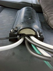 N邸電気配線防水加工2