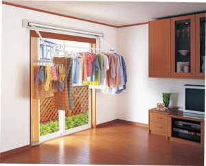 la041be00008_p005_03